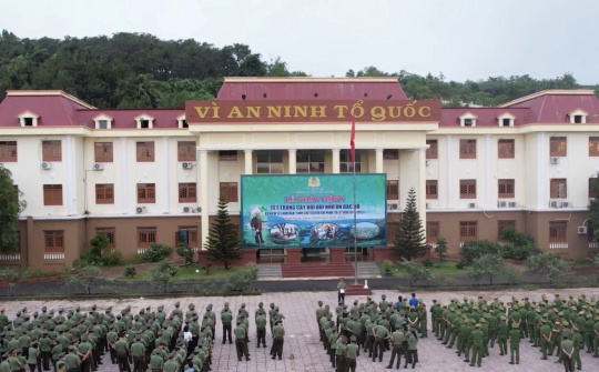 Công an Đắk Nông trồng 4000 cây xanh, thiết thực mừng Sinh nhật Bác Hồ